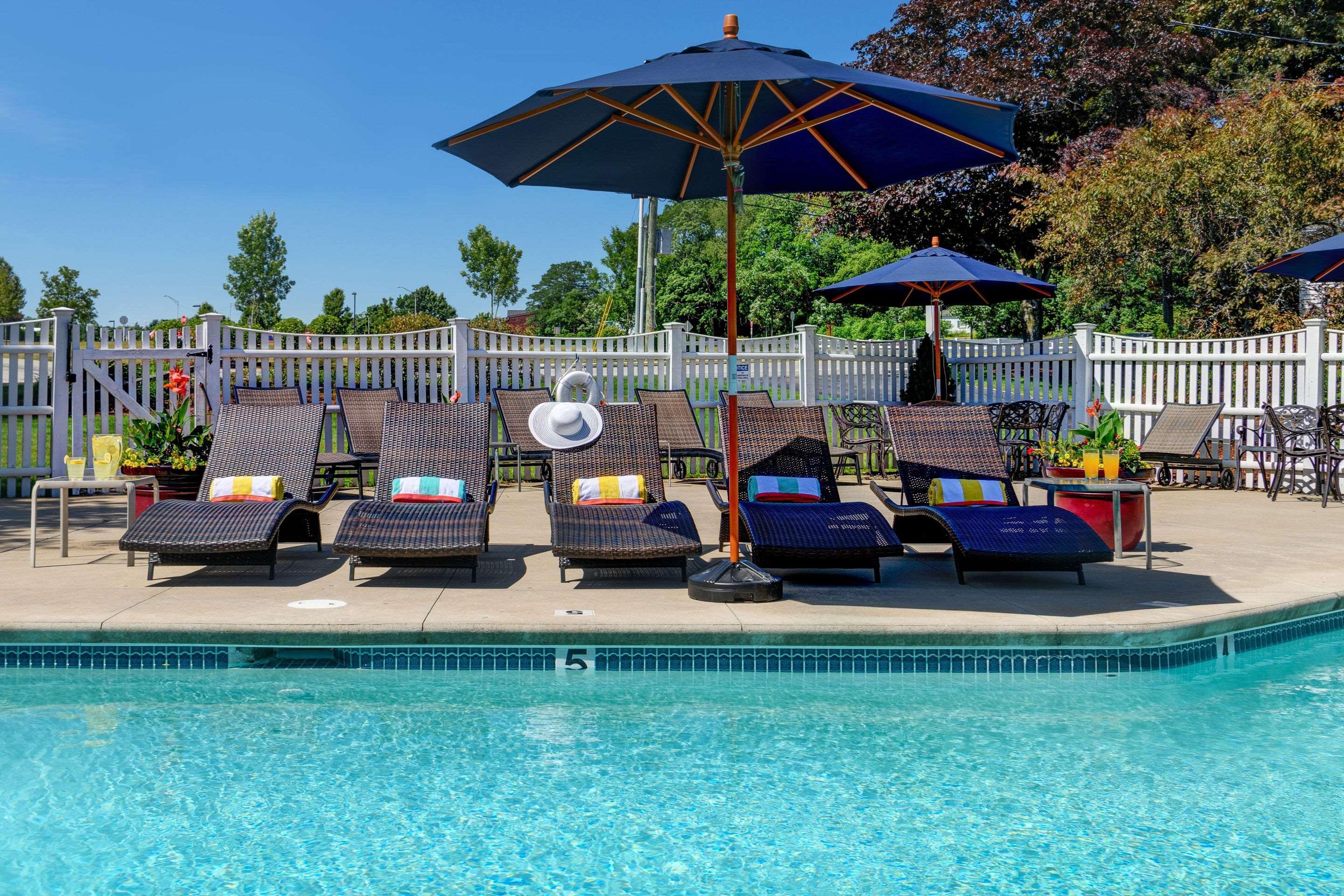 Port Inn And Suites Portsmouth, Ascend Hotel Collection Экстерьер фото